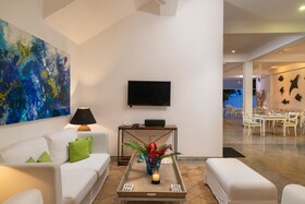 Taru Villas Mawella