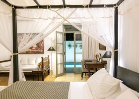 Taru Villas Mawella