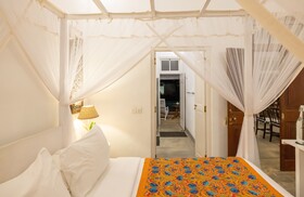 Taru Villas Mawella