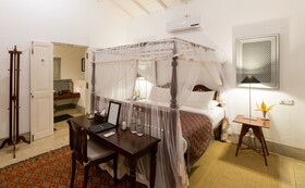 Taru Villas Mawella