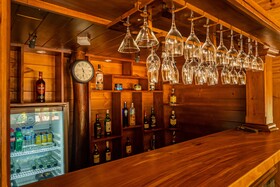 Leopard Reach Yala By Seven Angels