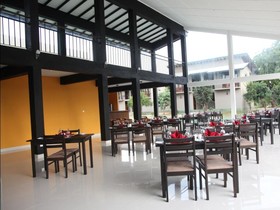 Magampura Eco Village Resort