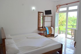 Owin Rose Hotel