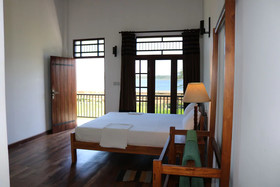 Serene Park Hotel