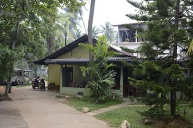 Traveller's Home Hotel