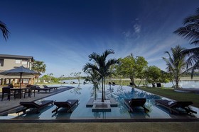 Amaranthe Bay Resort & Spa