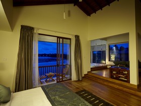 Amaranthe Bay Resort & Spa