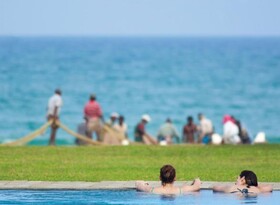 Trinco Blu by Cinnamon