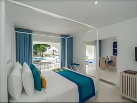 Trinco Blu by Cinnamon