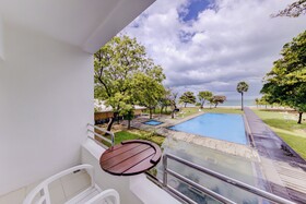 Trinco Blu by Cinnamon