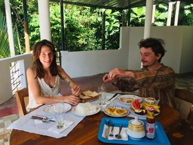 Toropi Homestay
