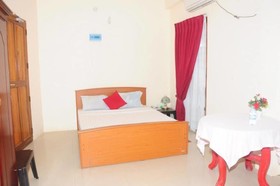 Ananthi Hotels