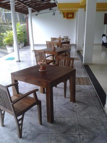 Larn's Villa