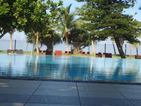 Laya Beach Hotel