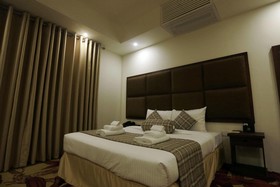 Avenra Gangaara Hotel