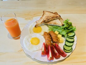 Ceylon Kingsmen Garden