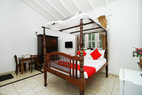 Hotel Empryean by OYO Rooms