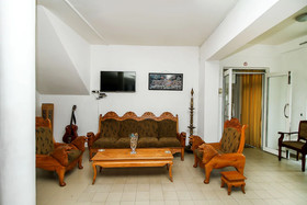 Hotel Empryean by OYO Rooms