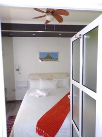Joy Guesthouse-Seapoint