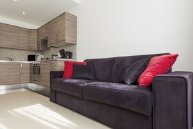 The Queen Luxury Apartments - Villa Serena