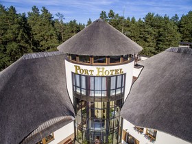 Port Hotel