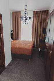 Biplan City Hotel
