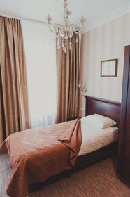 Biplan City Hotel