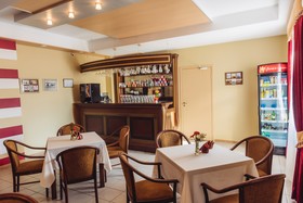 Biplan Hotel
