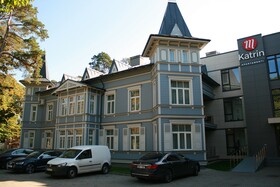 Katrin Apartments