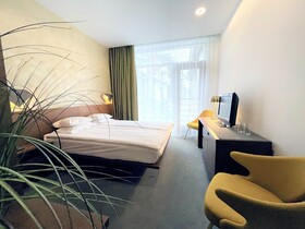 Rixwell Collection Seaside Hotel