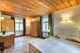 Karlamuiza Country Hotel