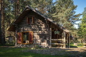 Roze Guest Houses Sklandas