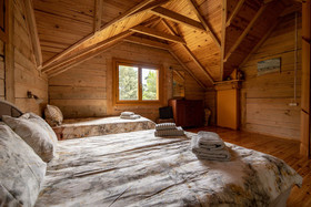 Roze Guest Houses Sklandas