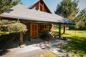 Roze Guest Houses Sklandas
