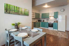 Bearsleys Downtown Apartments