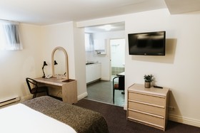 Airport Hotel Mara