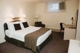 Airport Hotel Mara