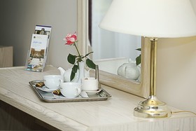 Airport Hotel Mara