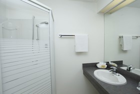 Airport Hotel Mara