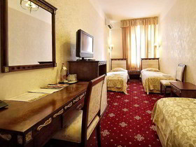 Garden Palace Hotel