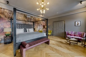 Grand Poet Hotel by Semarah