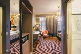 Grand Poet Hotel by Semarah
