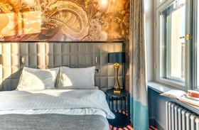 Grand Poet Hotel by Semarah