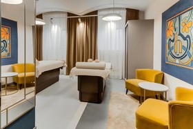 Grand Poet Hotel by Semarah