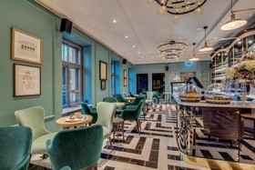 Grand Poet Hotel by Semarah