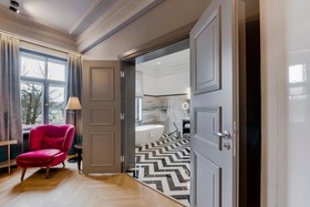 Grand Poet Hotel by Semarah