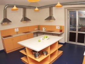 Green Apple Hostel