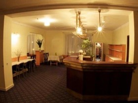 Green Apple Hostel