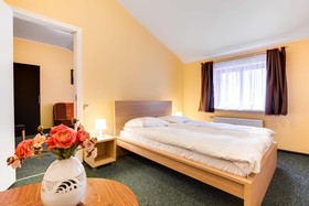 Hotel Augustine