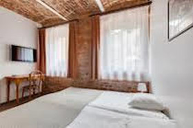 Janne Hotel